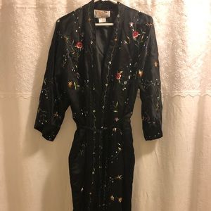 Women’s Peony Robe